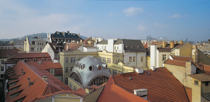 1993 - 1995: Všeobecná Zdravotní Pojišťovna / Praha, Na Perštýně